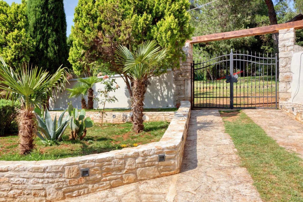 Holiday Home Giardino Marino Помер Экстерьер фото