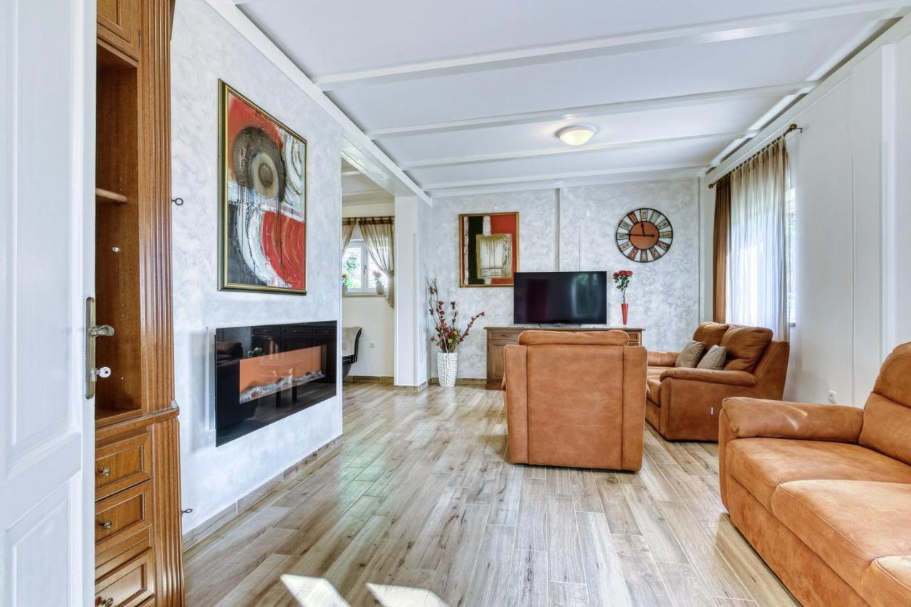 Holiday Home Giardino Marino Помер Экстерьер фото
