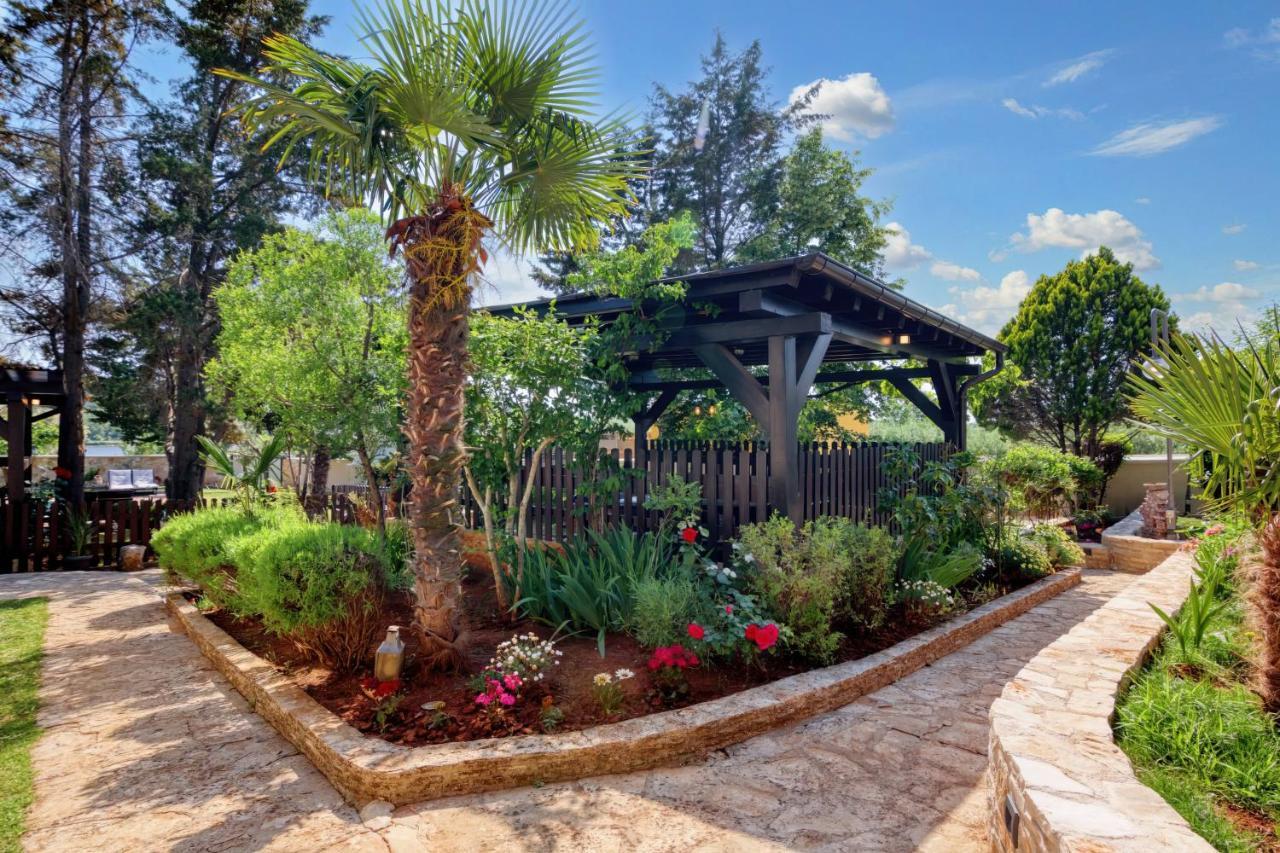 Holiday Home Giardino Marino Помер Экстерьер фото