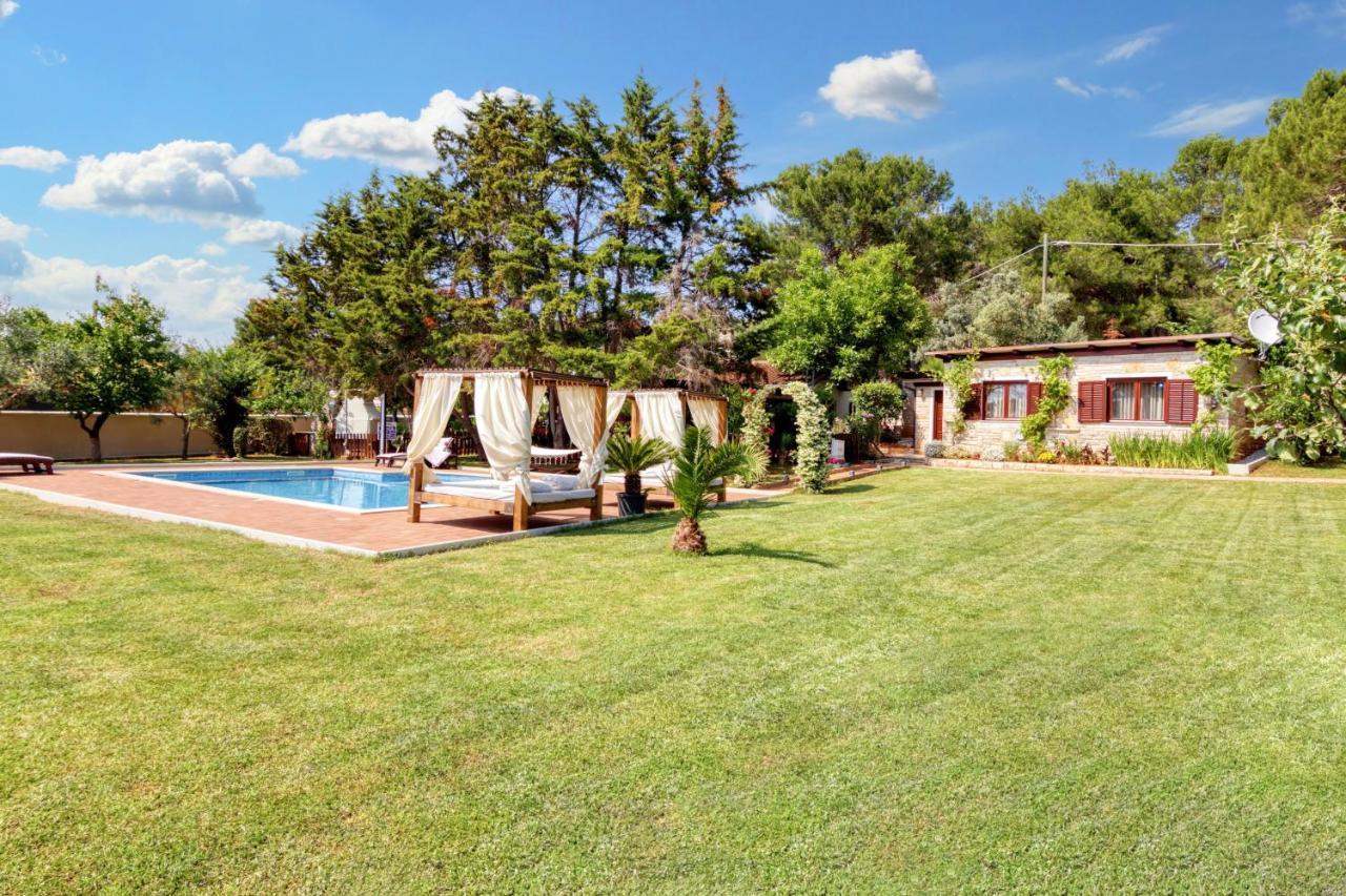 Holiday Home Giardino Marino Помер Экстерьер фото